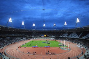 爱游戏体育官方网站-公牛逆转凯尔特人，东部决赛中德罗赞末节爆发，公牛打凯尔特人季后赛