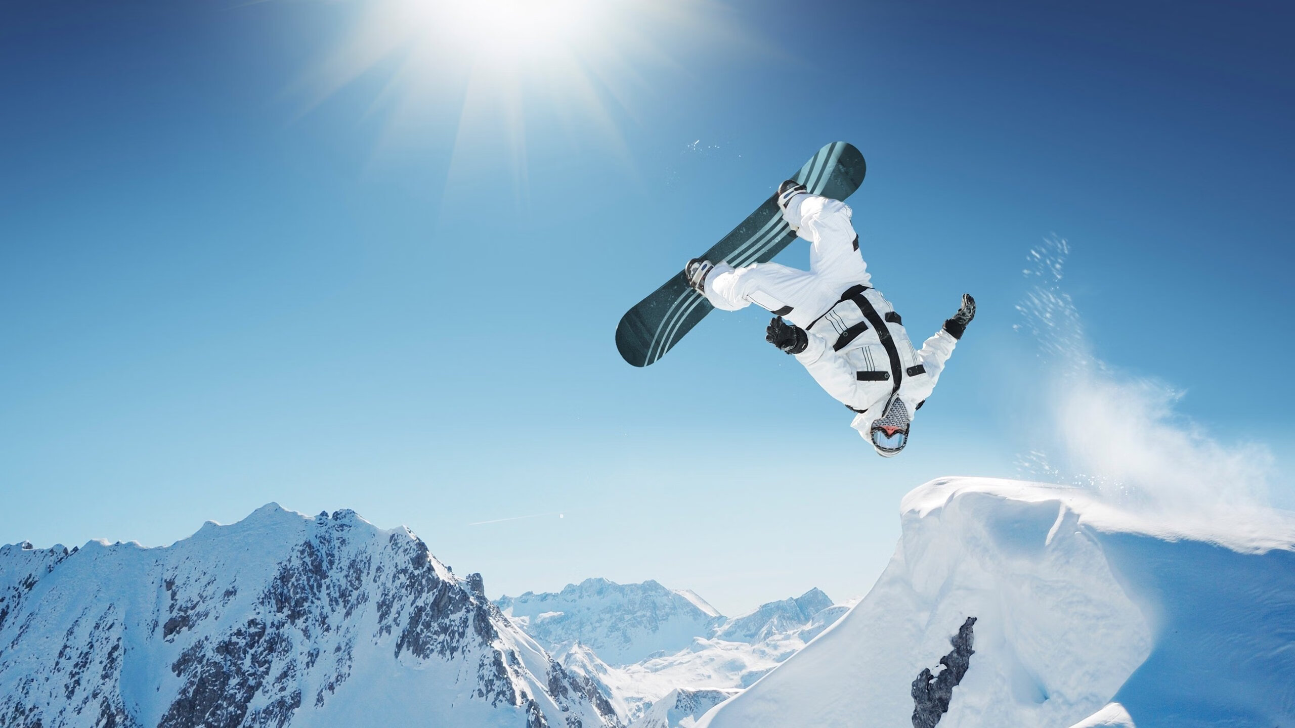 AYX SPORTS-青少年足球训练基地全面升级,配备先进的设施设备,全国青少年足球培训基地